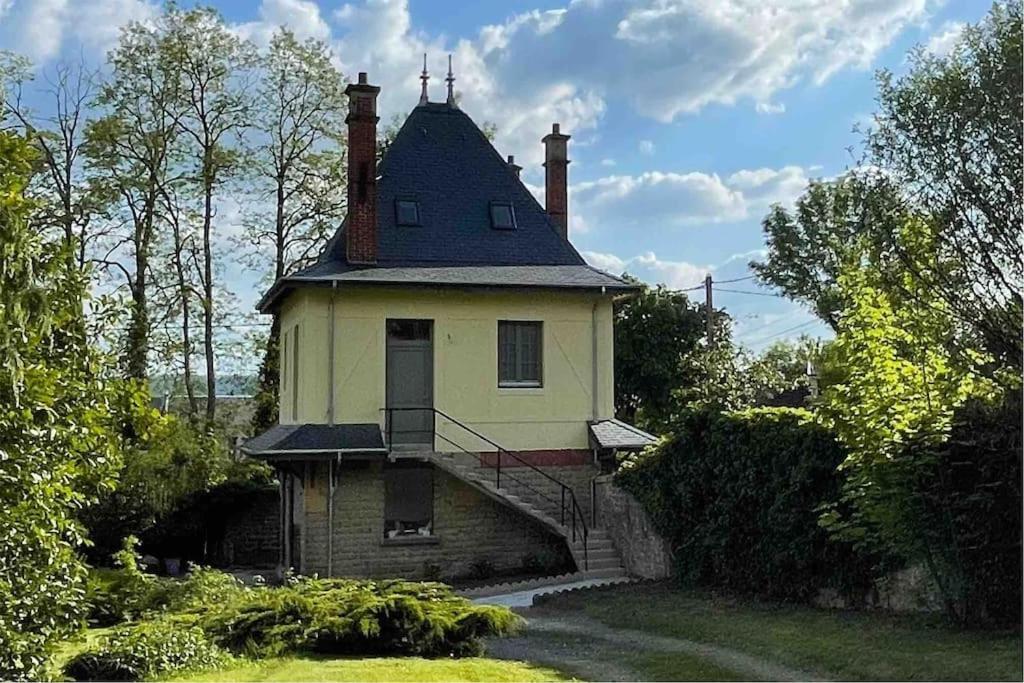 Maison Independante La Quietas Sur Les Hauteurs De Sedán Exterior foto